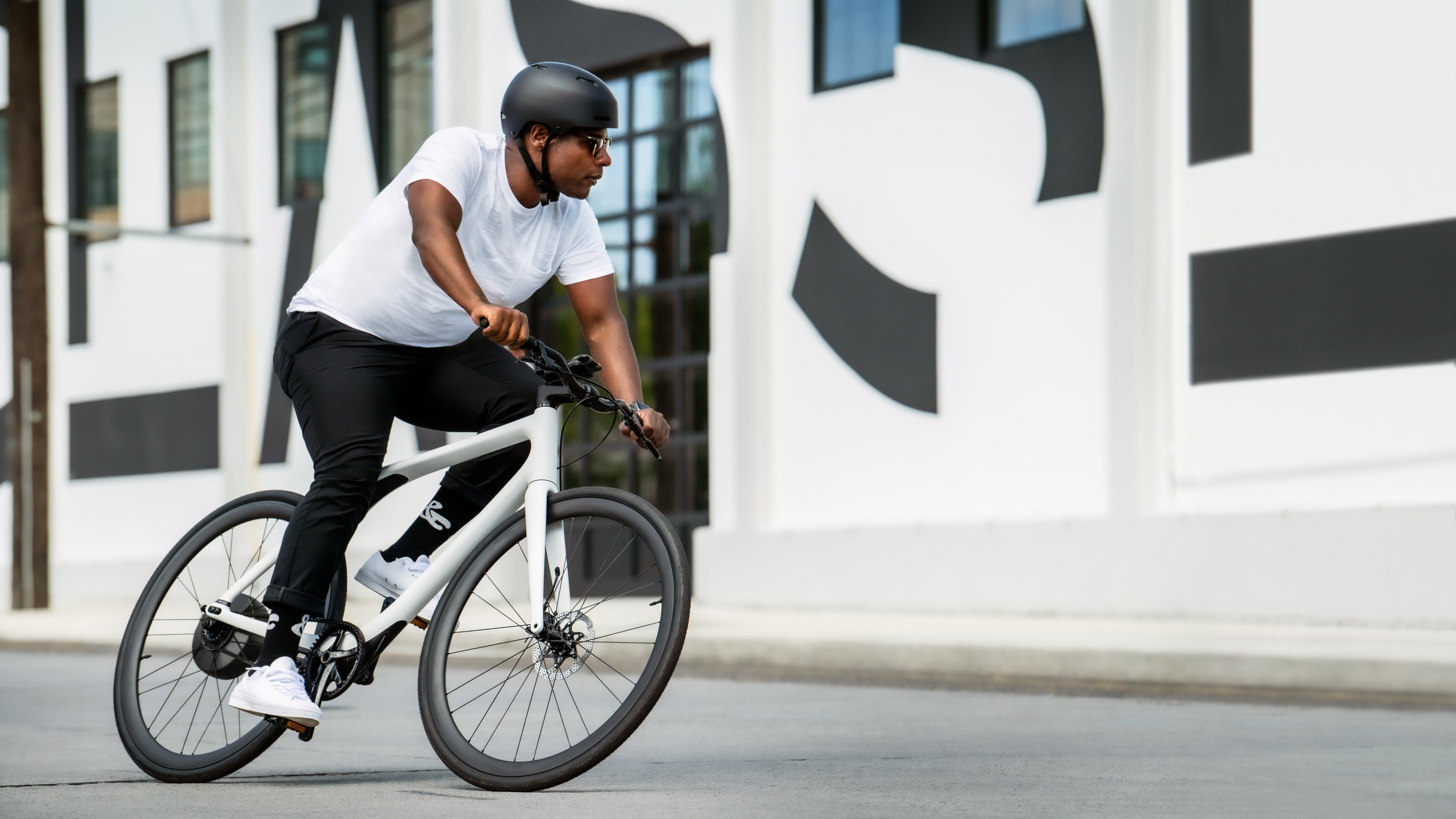 Gogoro to revolutionise commuter cycling