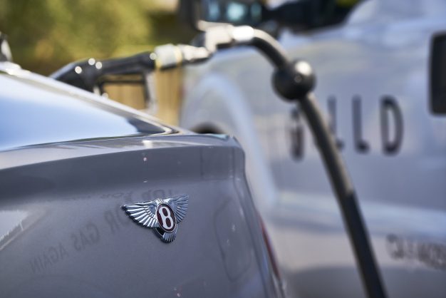 Bentley Connects With Filld To  Trial Concierge Fuel Service