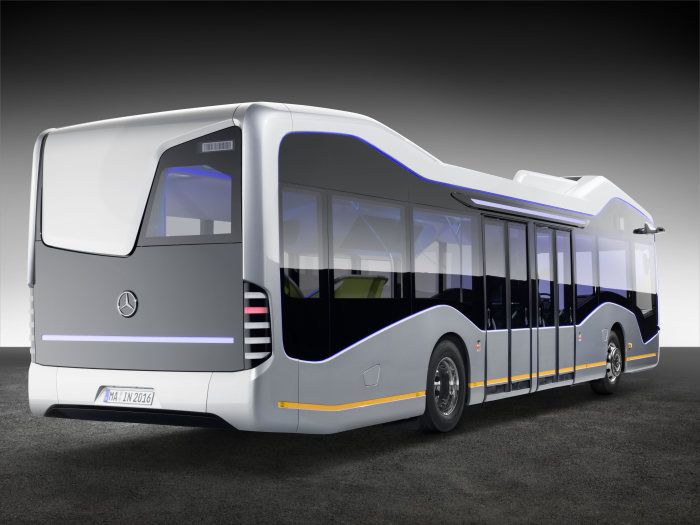 Mercedes-Benz Future Bus with CityPilot a milestone on the way to the autonomous city bus