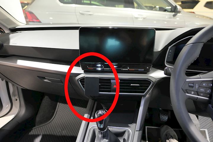Brodit ProClip for Cupra & Seat (centre mount) 