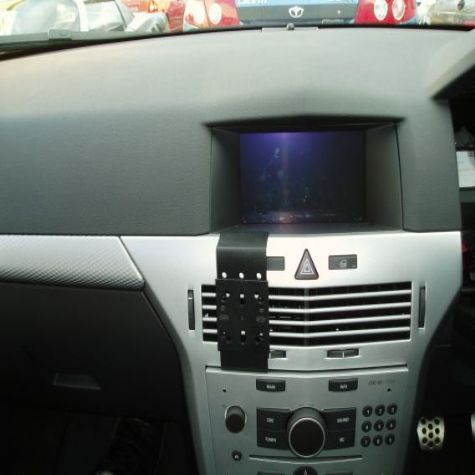 Dashmount Vxhall Astra Vent 04