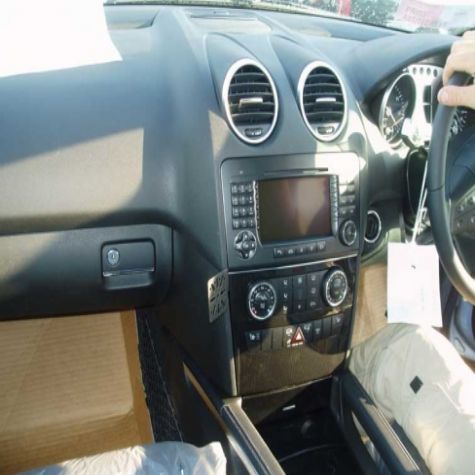 Dashmount Mercedes ML 2006 - 2011