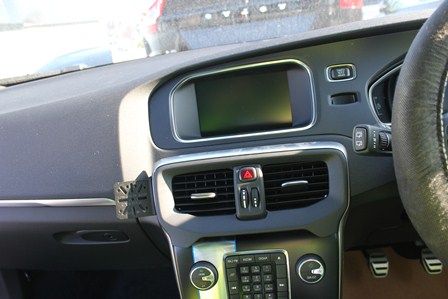 DASHMOUNT VOLVO V40