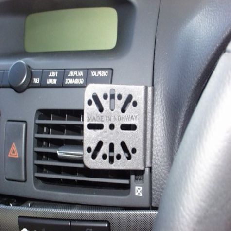 Dashmount Toyota Avensis 03 V