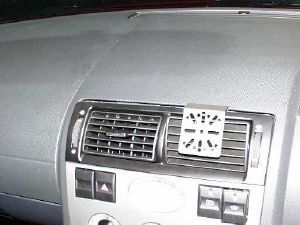 Dashmount Mondeo Vnt 01