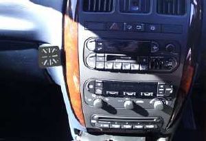 Dashmount Chrysler Voyager 01