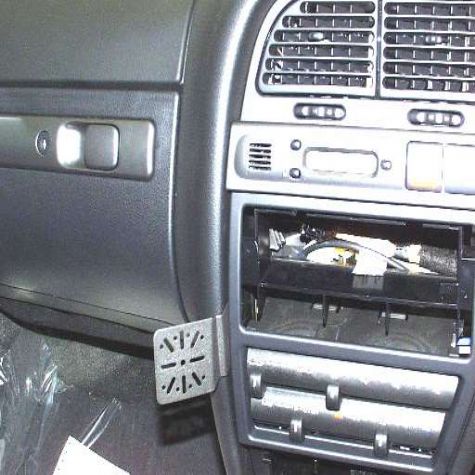 Dashmount 71471 Citroen Xantia 1998-2000