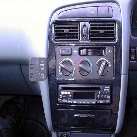 Dashmount Toyota Avensis