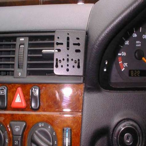 Dashmount 71667 Mercedes C-Class (W202) 1993-2000
