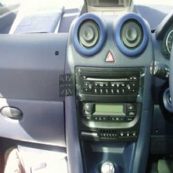 Dashmount Peugeot 1007 '05