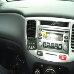 Dashmount Kia Rio 06'