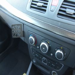 Dashmount Renault Megane III