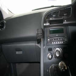 Dashmount Peugoet 3008