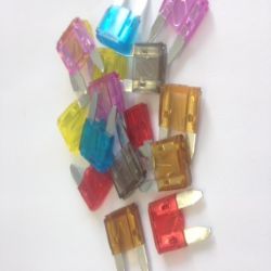 Assorted Mini Blade Fuses Pack of 40 (FBM.PACK)